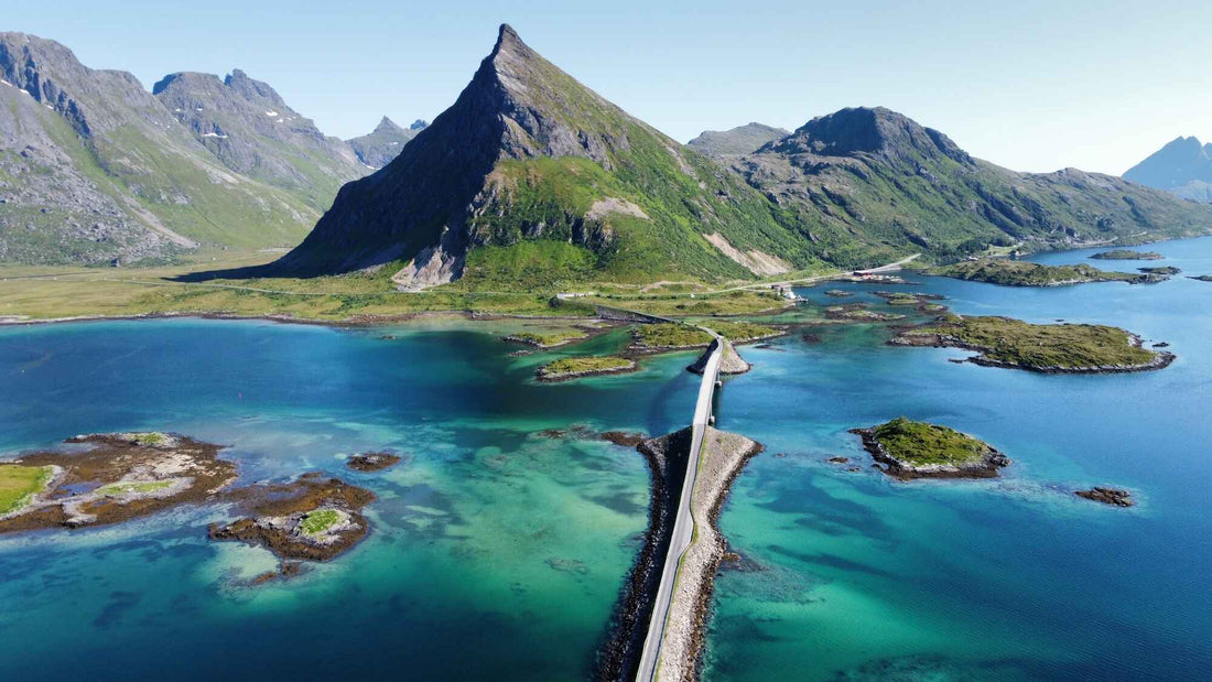 Must-Know Tips on How to Travel Norway by Campervan [2025]
